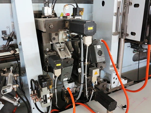 Einseitige Kantenanleimmaschine BRANDT KDF 670 PROFILINE
