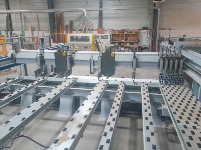 Scie À Panneaux À Chargement Automatique HOLZMA HPL 380/43/22