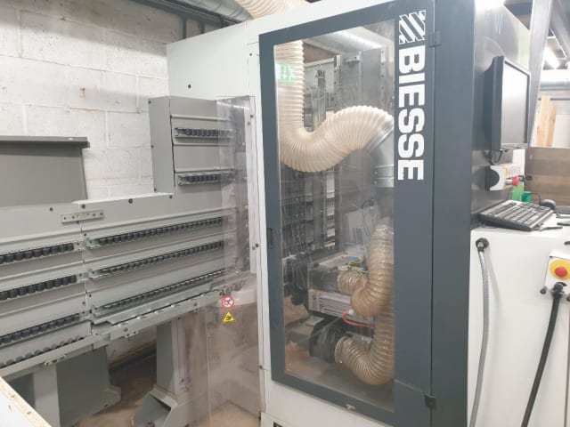 Centro De Mecanizado Vertical BIESSE SKIPPER V31
