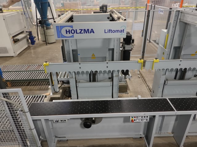 Angular panel saw HOLZMA + BARGSTEDT PROFI HKL + TSP