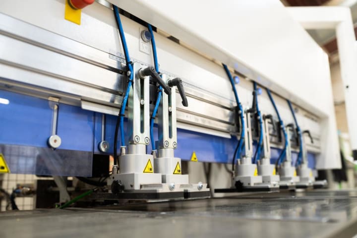 Perforadora-Brochadora Automática HOMAG DRILLTEQ D500