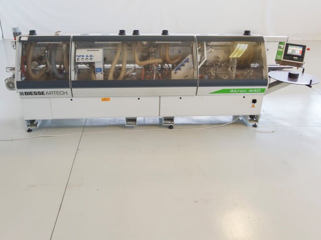 Single Sided Edgebanders BIESSE AKRON 440