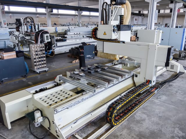 5 Axis CNC Routers SCM RECORD 110 AL PRISMA