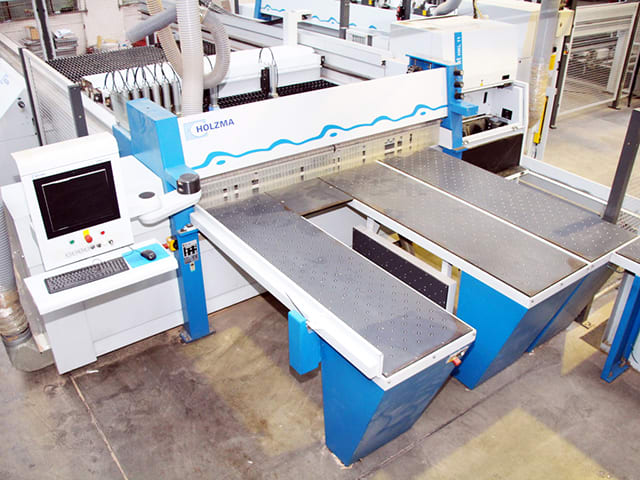 Plattensäge in Winkelausführung HOLZMA HKL 11/43/22/L