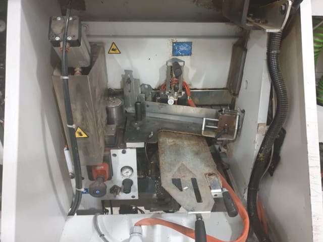 Single Sided Edgebanders BIESSE AKRON 1330