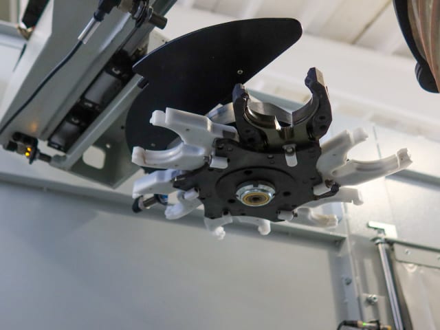 Bearbeitungszentrum mit Kantenverleimung BIESSE ROVER A 1842 EDGE