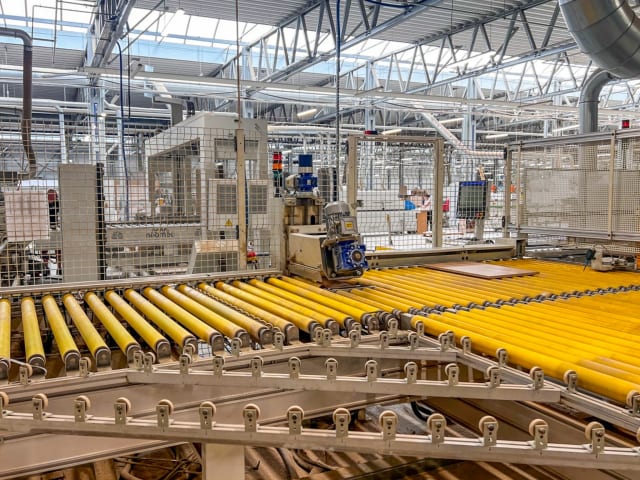 Double Sided Squaring/Edgebanding Machines SCM MAHROS - STEFANI - CELASCHI