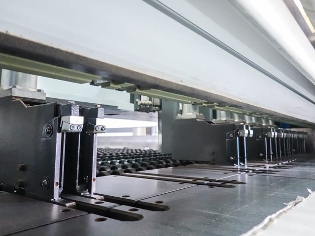 Угловой Распиловочный Станок HOLZMA HKL 380/43/22
