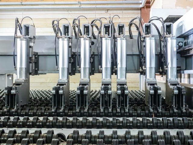 Угловой Распиловочный Станок HOLZMA HKL 380/43/22
