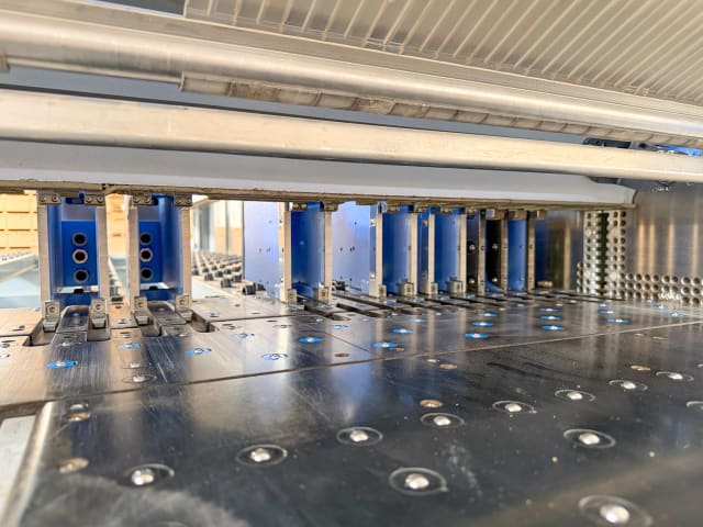 Sezionatrice carico automatico HOLZMA HPL 400/43/22