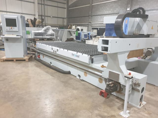 Centro De Mecanizado Con Superficie Nesting WEEKE OPTIMAT BHP VANTAGE 38L