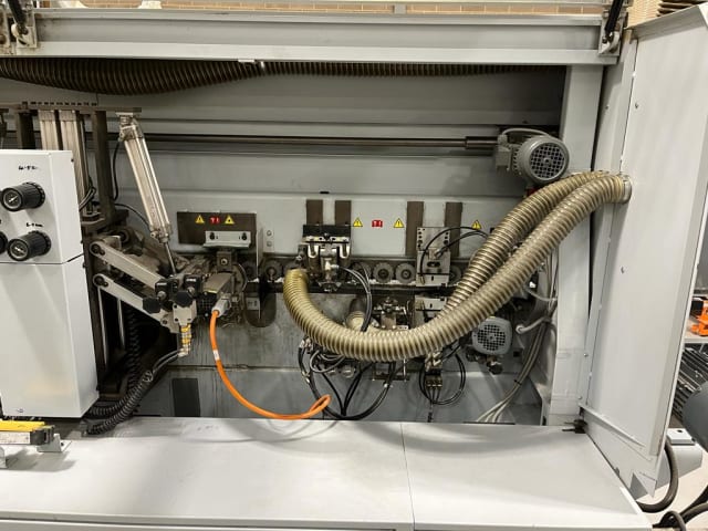 Máquina De Colar Bordos Simples BRANDT KDF 550C