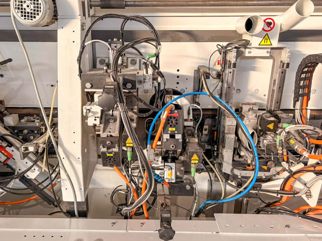 Máquina De Colar Bordos Simples HOMAG KDF 860 C