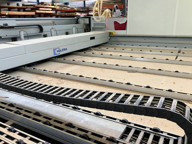 Front Loading Panel Saws HOLZMA HPP 82/43