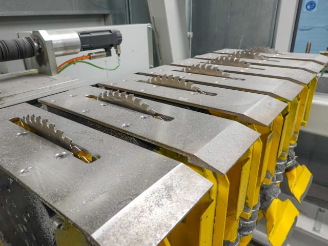 Squaring Lines KRAFT + AVERCON + FRAXINUS FLOORING PRODUCTION LINE