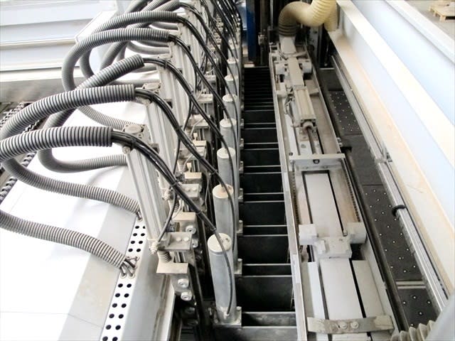 Angular Beam Panel Saws HOLZMA HFL 33/56/22/R/D
