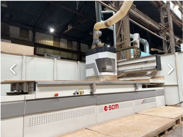 Centre d'usinage avec table NESTING SCM PRATIX 48 NST