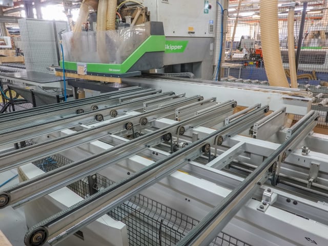 Máquina flexible de perforación BIESSE SKIPPER 130