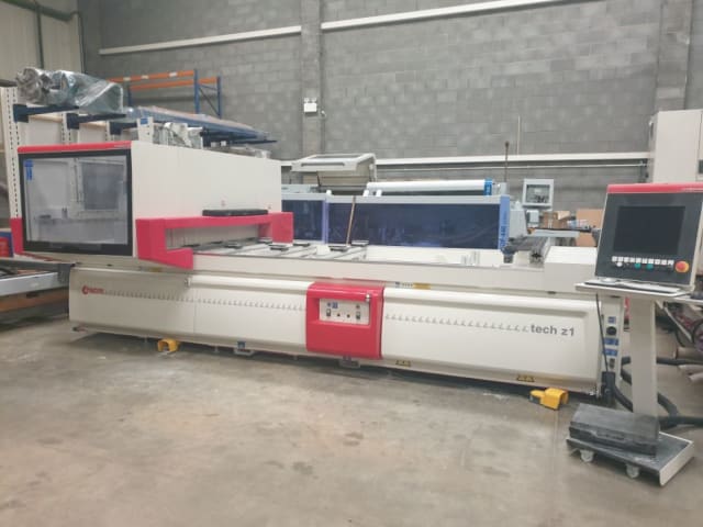 CNC Machine Centres With Pod And Rail SCM TECH Z1 PRO 31 A