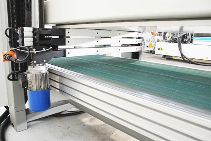 L16 COMIL XPRESS