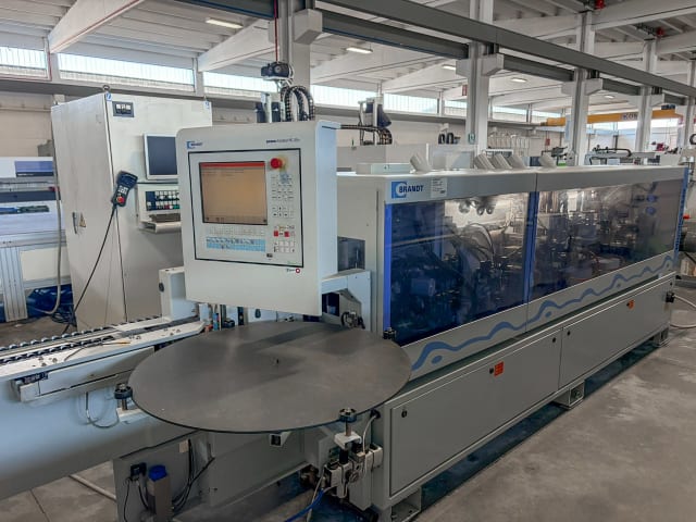 Bordatrice Singola BRANDT KDF 440