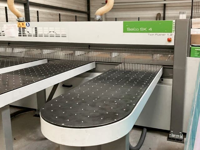 piły panelowa z automatycznym magazynem BIESSE SELCO SK 450