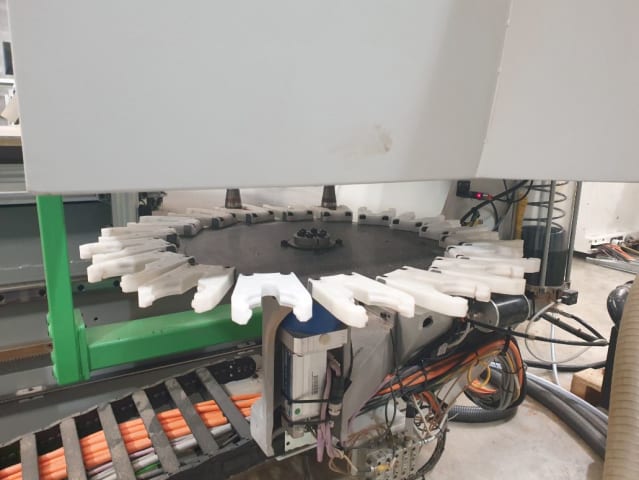 Centro De Mecanizado Con Superficie Nesting BIESSE ROVER A 3.40 FT