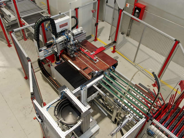 Ligne De Percage Tourillonage PRIESS BAT-DTW-CNC