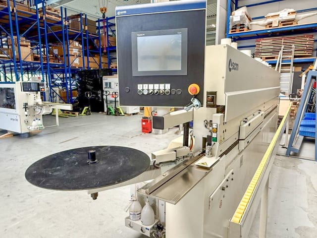 Einseitige Kantenanleimmaschine SCM STEFANI KD