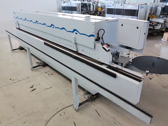 Einseitige Kantenanleimmaschine BRANDT KDF 670 PROFILINE
