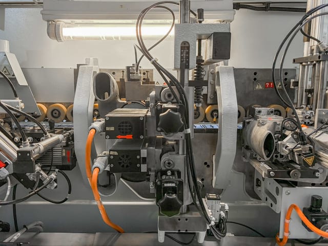 Bordatrice Singola BRANDT KDF 440