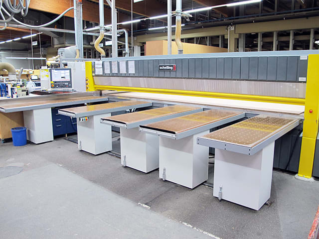 Plattensäge mit automatischer Beschickung SCHELLING FH 4 580