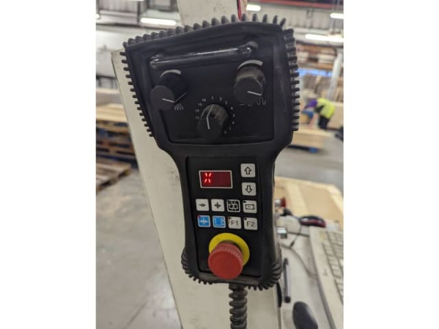 CNC Machine Centres With Pod And Rail SCM PRATIX Z2-D 5200