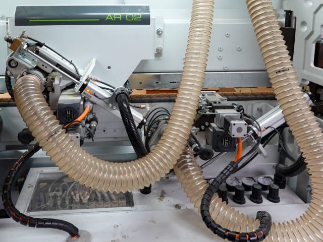 Plaqueuses De Chants Unilaterales BIESSE AKRON 1330 A