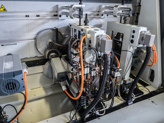 Double Sided Edgebanders And Combination Edgebanding Machines BIESSE STREAM SB1 7.5