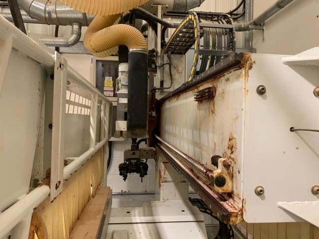 Centro di lavoro con piano NESTING SCM PRATIX 48 NST