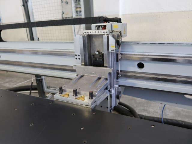 CNC for Flexible Drilling WEEKE BHX 500