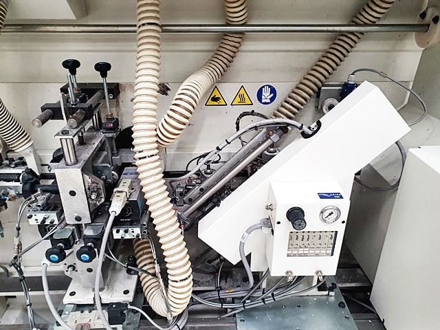 Односторонний Кромкооблицовочный Станок SCM K800 E + NORDSON PU