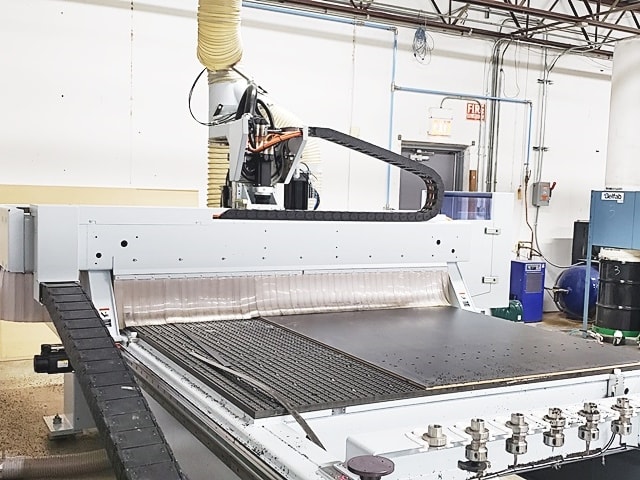 Bearbeitungszentrum mit Nestingtisch WEEKE VANTECH 612