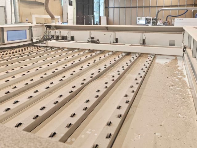 Front Loading Panel Saws HOLZMA SAWTEQ B-200
