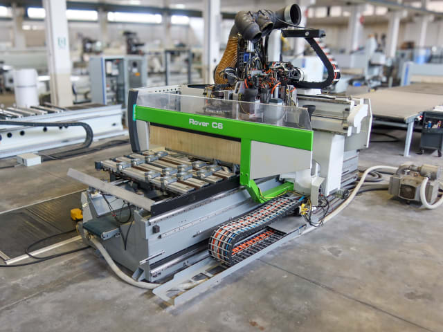 Centre d'usinage à ventouses BIESSE ROVER C 6.40