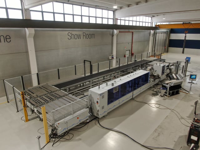 Plaqueuse de chants LOT 1 HOMAG PROFI KFL 350/11/A3/WZ14