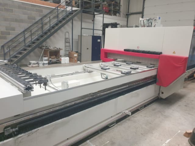 CNC Machine Centres With Pod And Rail SCM TECH Z1 PRO 31 A
