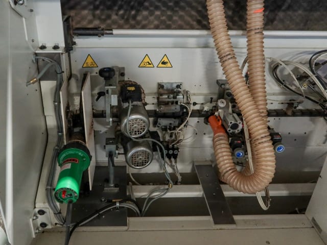 Máquina De Colar Bordos Simples SCM OLIMPIC K 1000