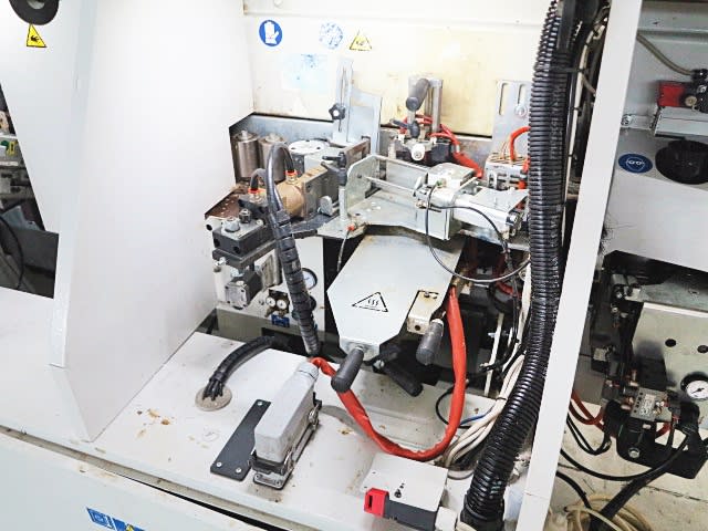 Okleiniarki Pojedyncze BIESSE AKRON 1330 A