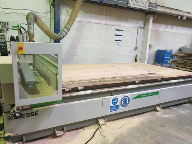 Centro di lavoro con piano NESTING BIESSE KLEVER 2236 GFT