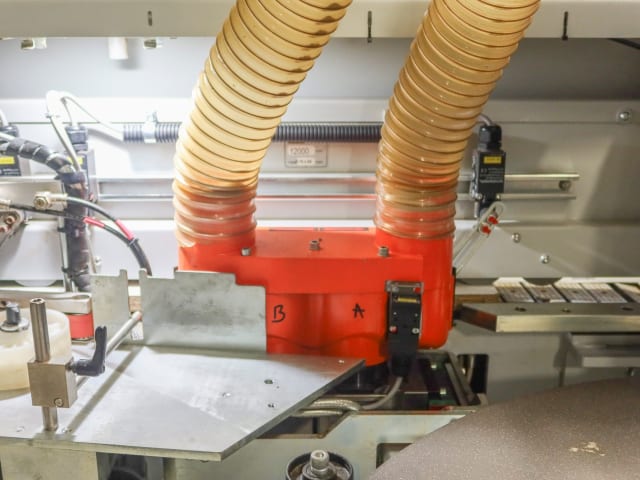 Einseitige Kantenanleimmaschine HOLZHER STREAMER 1057