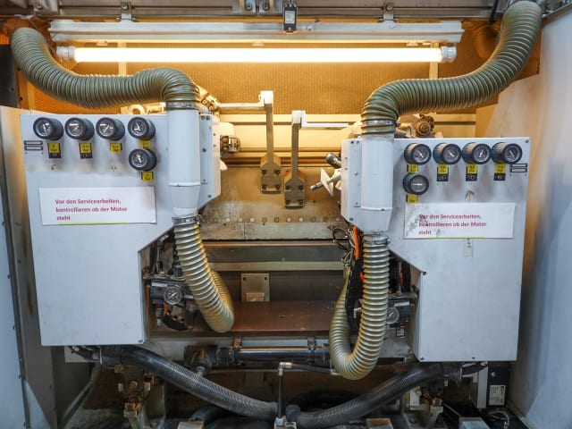 Einseitige Kantenanleimmaschine HOMAG KFL10/24/PU/30