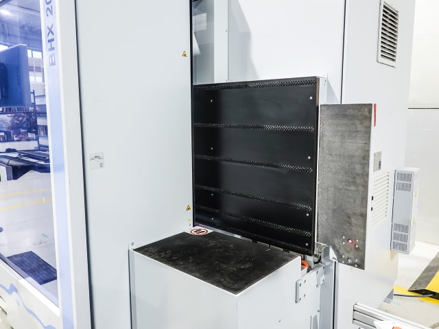 Вертикальный Обрабатывающий Центр HOMAG BHX 200/D