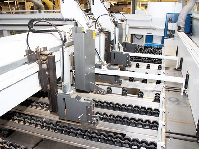 Plattensäge in Winkelausführung HOLZMA HKL 11/43/22/L